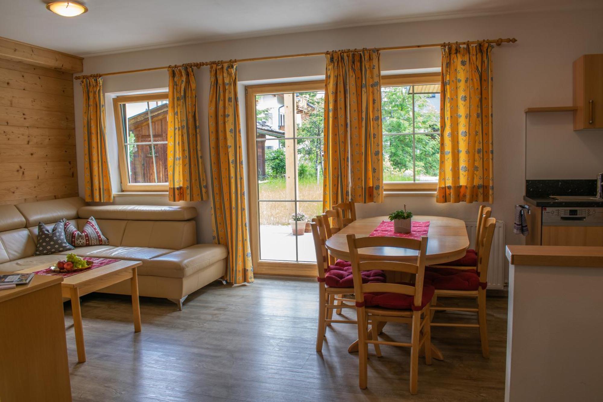 Weinzeit Chalet Konigsleiten Exteriör bild